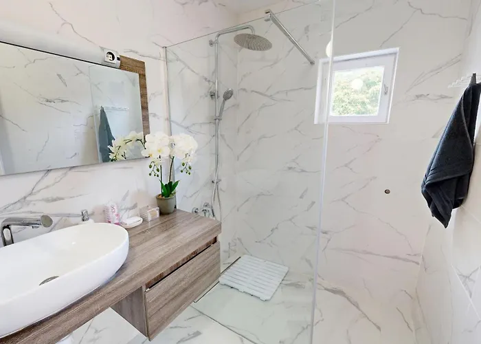 Διαμέρισμα Alomhaz *