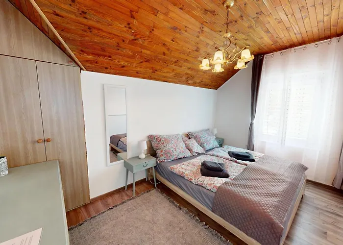 Alomhaz Διαμέρισμα Balatonszabadi Fürdőtelep