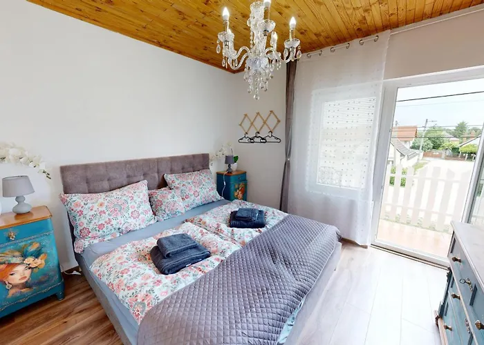 Διαμέρισμα Alomhaz *